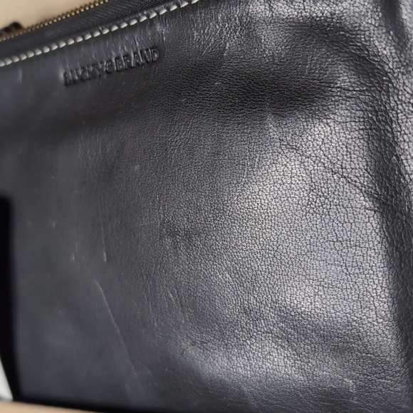 Lucky Brand Leather Wristlet and TriFold Wallet - Picture 8 of 13